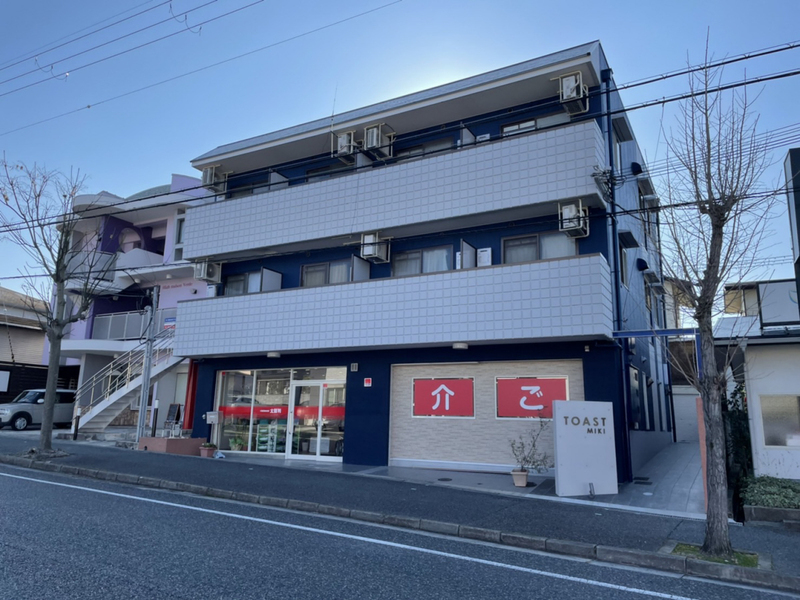 物件番号:1057233167 敷金礼金ゼロ!エアコン付きで快適!最寄り駅まで徒歩圏内!