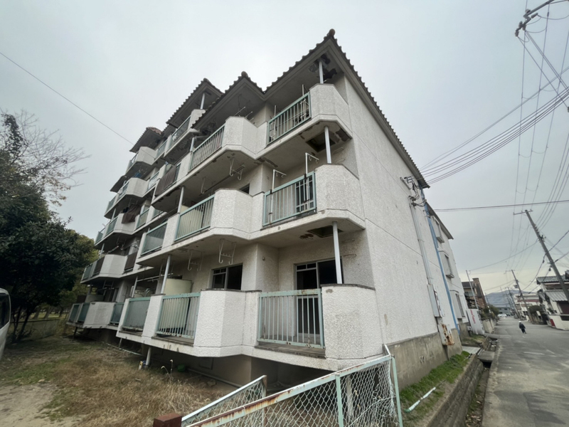 物件番号:1057246319 敷金・礼金０円☆　ペット飼育可能マンション！　室内大規模リフォーム済み♪