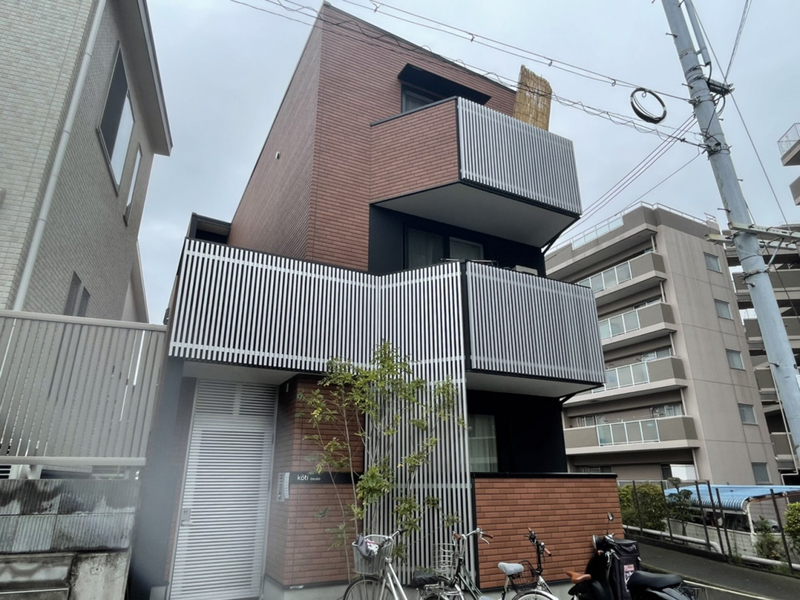 コティ大久保