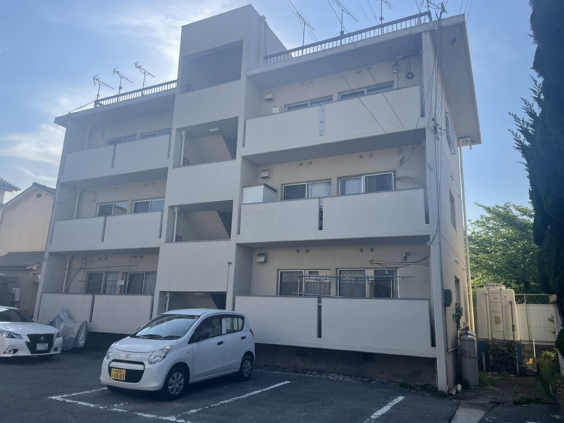 物件番号:1057250914 コンビニ、スーパー、駅が徒歩圏内で生活に便利です♪