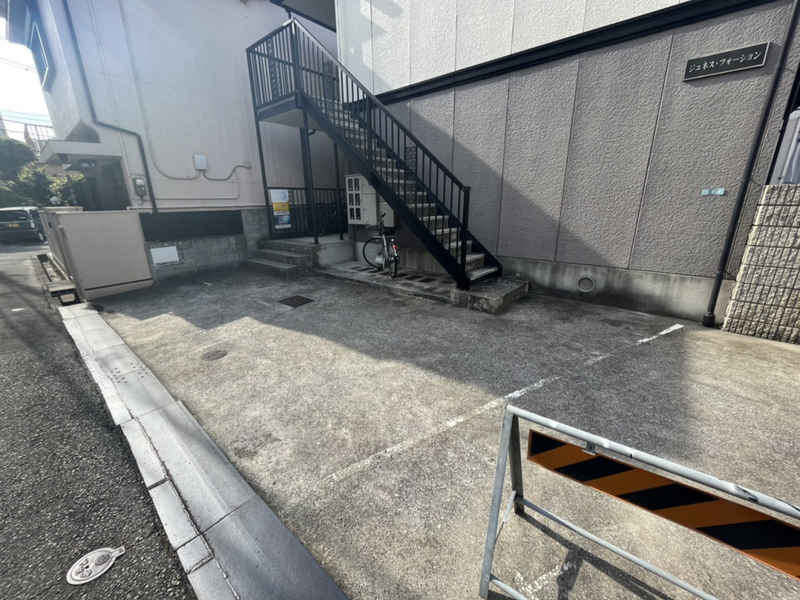 駐車場 写真2