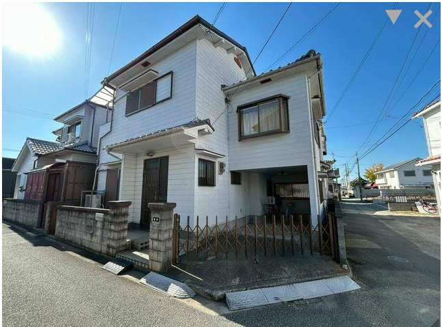 物件番号:1057225538 敷地内駐車場1台付き(普通車)周辺施設充実☆