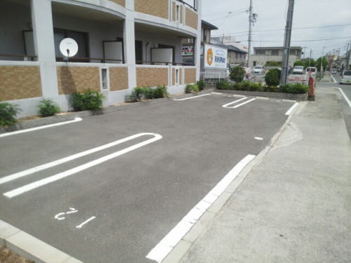 駐車場 写真12