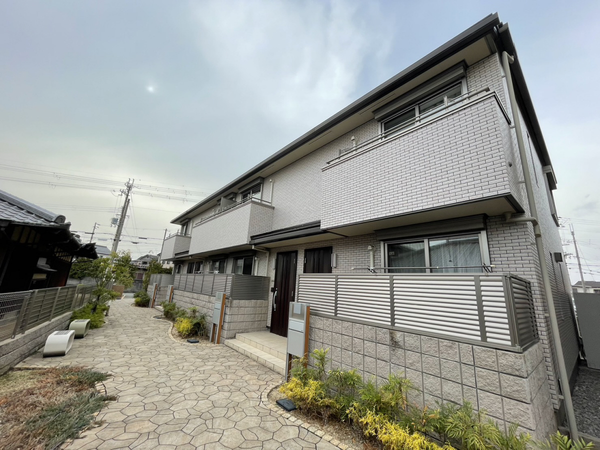 物件番号:1057245555 ペット飼育可能！猫もＯＫ！ネット無料・オール電化で経済的♪是非ご内覧を☆
