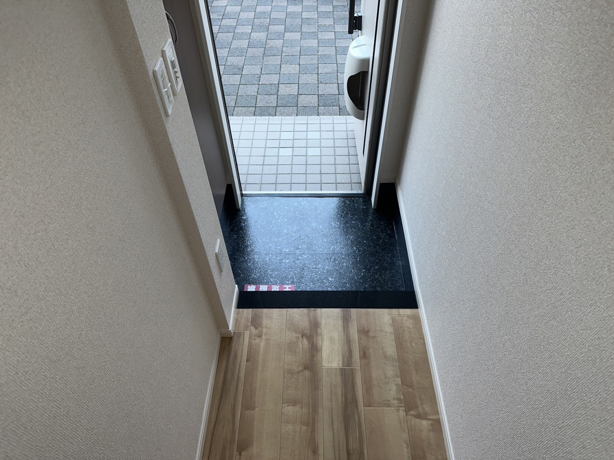 玄関 写真7