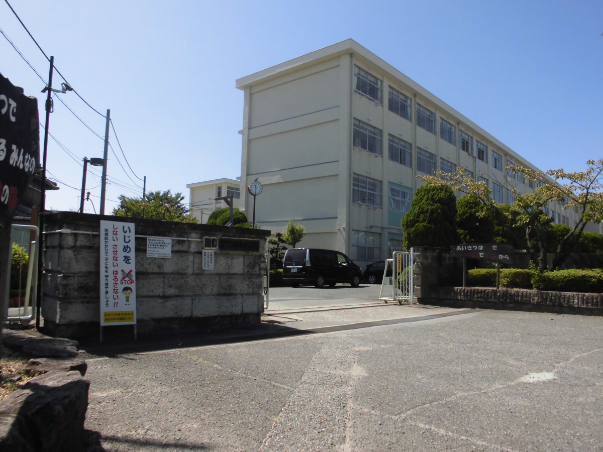平岡中学校まで1776m (徒歩23分) 写真22