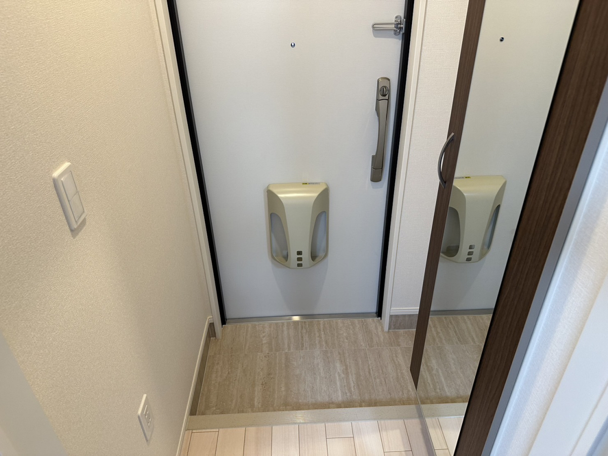 玄関 写真7