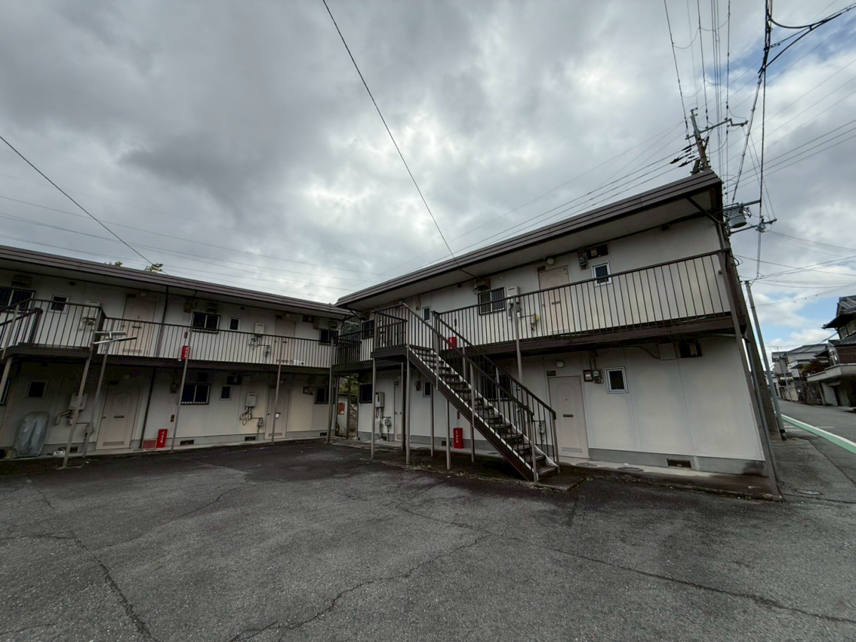 ロイヤルガーデンハイツ