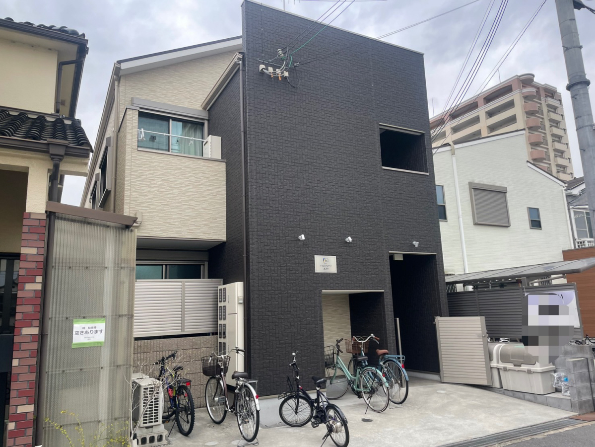 トラスティ本町