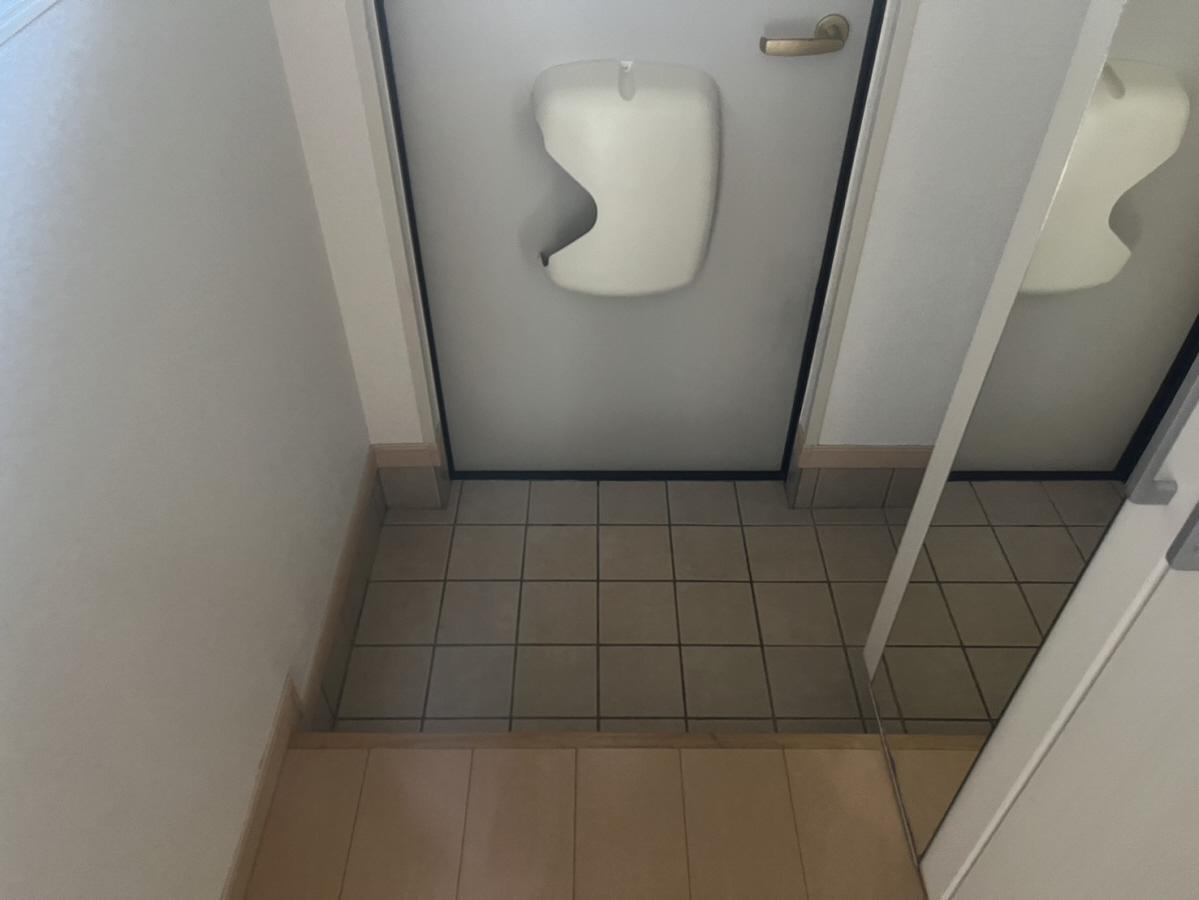 玄関 写真7