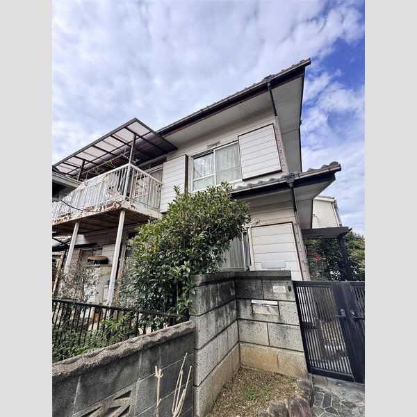 平岡町新在家貸家