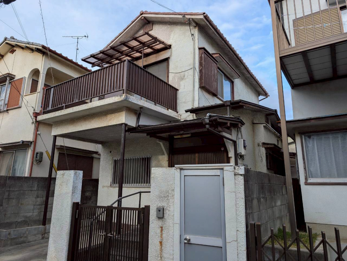 加古川市野口町古大内貸家