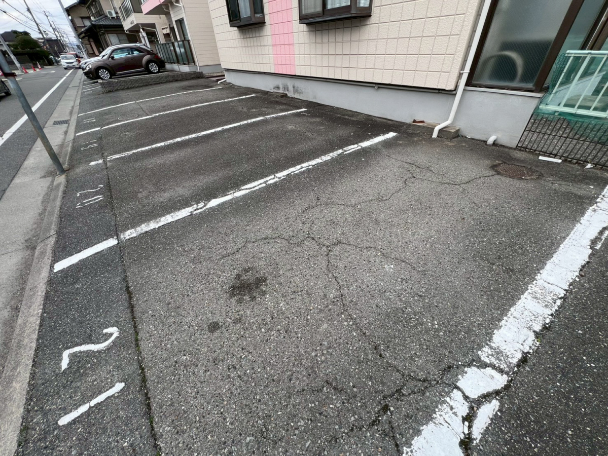 駐車場 写真10