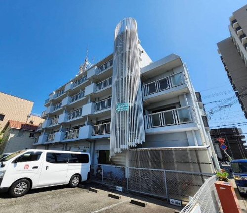 リアルティ大久保駅前