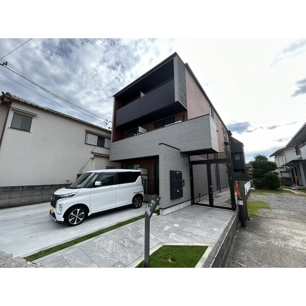 ブロンテ大久保