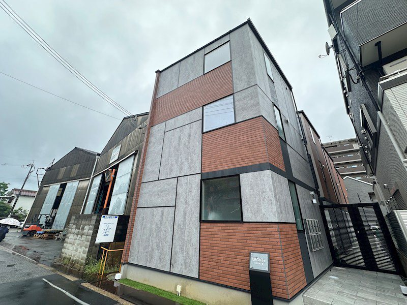 ブロンテ大久保駅前Ⅲ