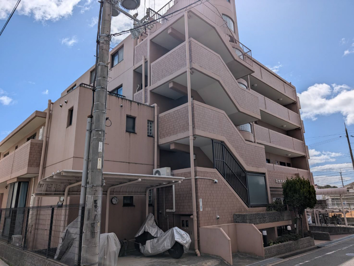 ネオハイツ明石魚住