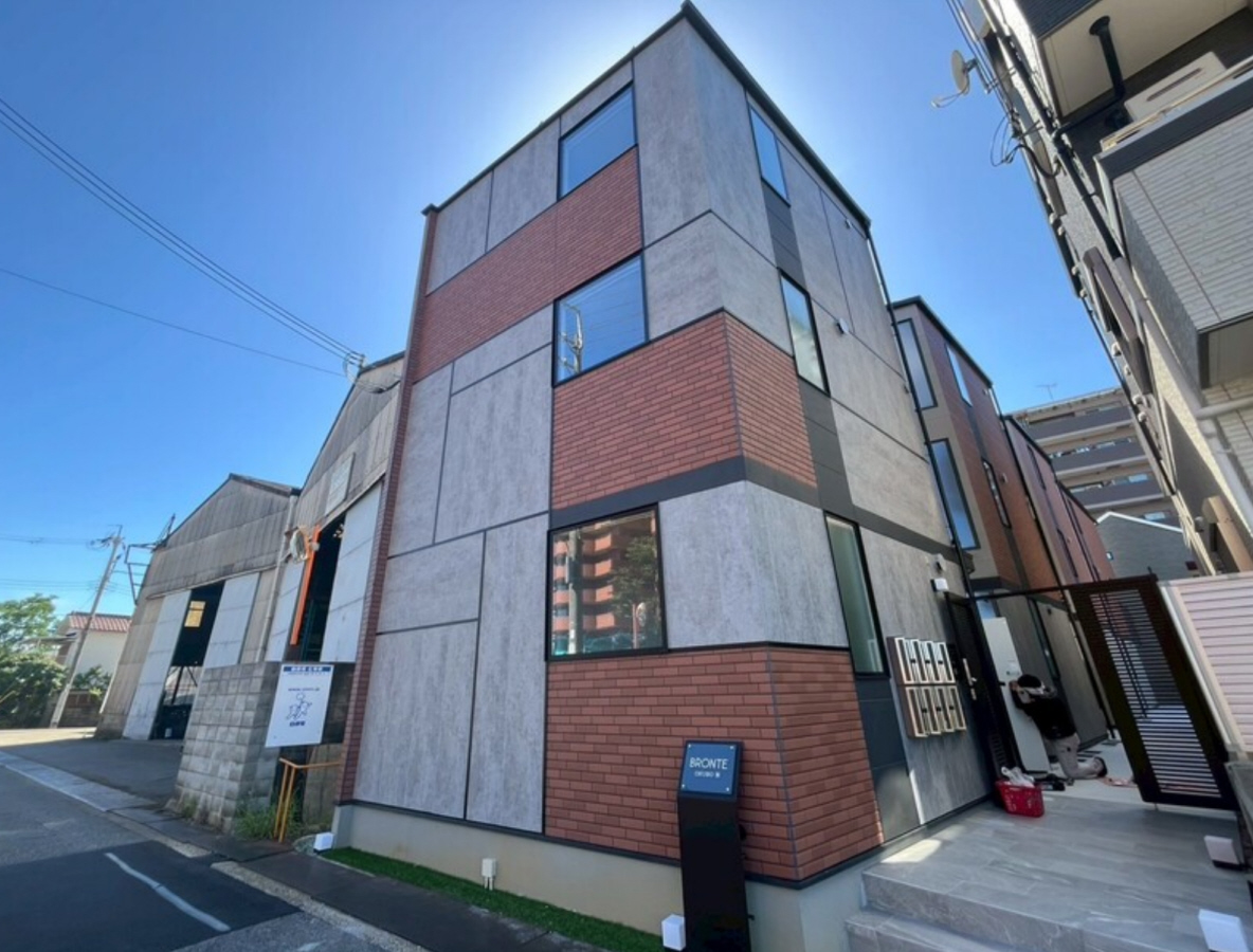 ブロンテ大久保駅前Ⅲ