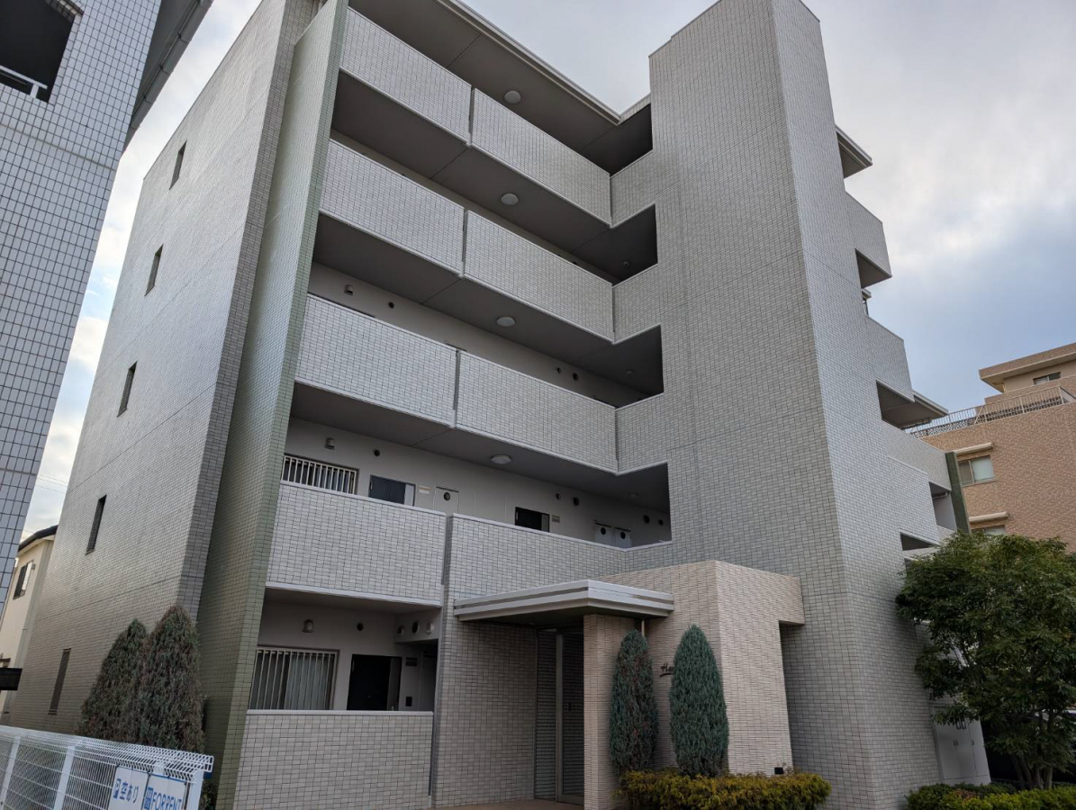 物件番号:1057250385 オートロック完備、ＴＶモニターホン完備で安心！エアコン1台完備で経済的！