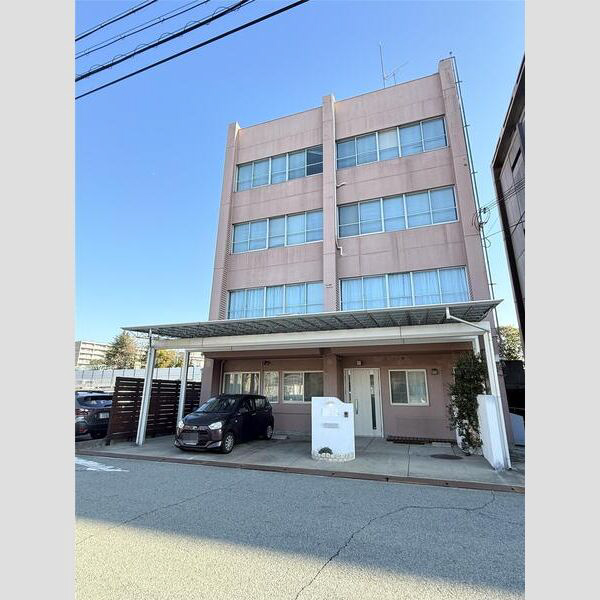 物件番号:1057250840 東加古川駅まで徒歩3分☆駐車場敷地内2台付き☆約120平米の３LDK☆