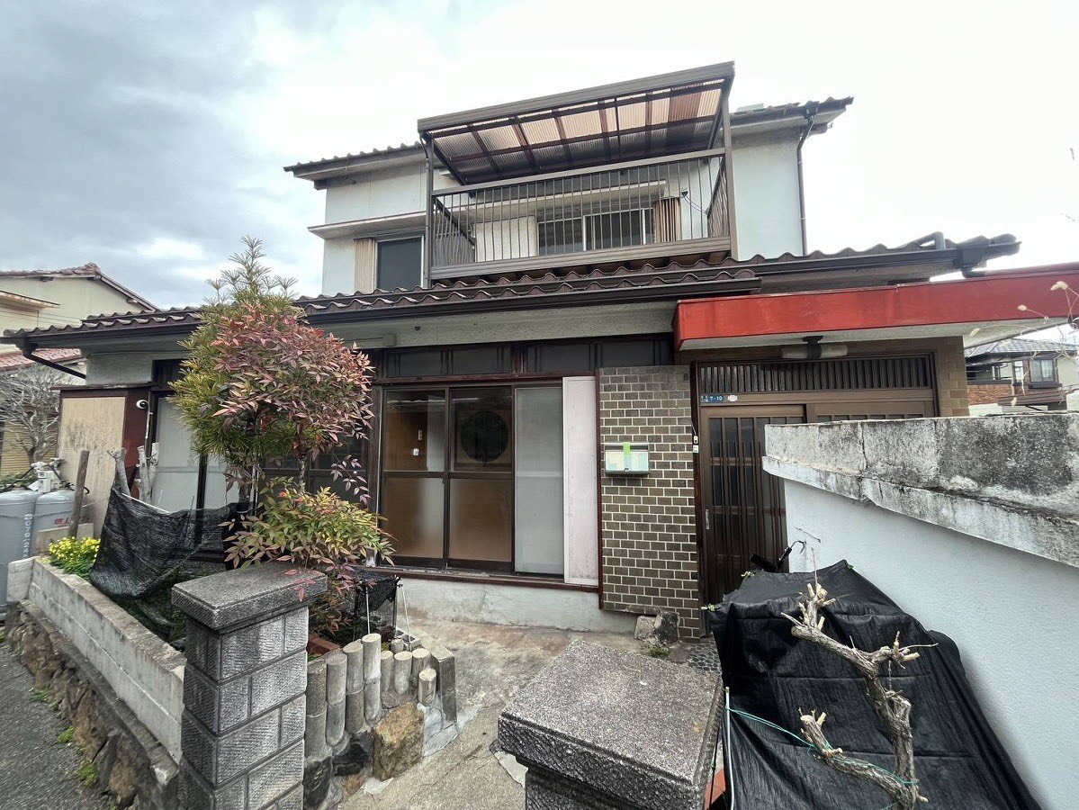 播磨町本荘2丁目戸建