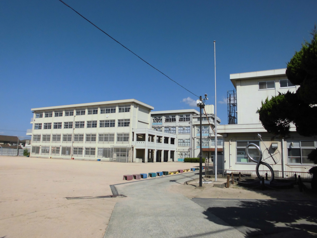 別府小学校まで496m (徒歩7分) 写真21