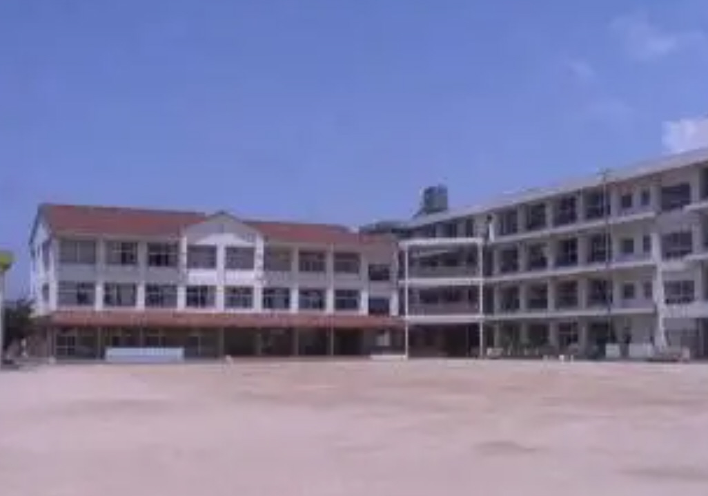 錦浦小学校まで313m (徒歩4分) 写真21