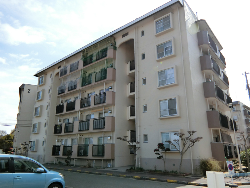 加古川鳩里団地３号棟