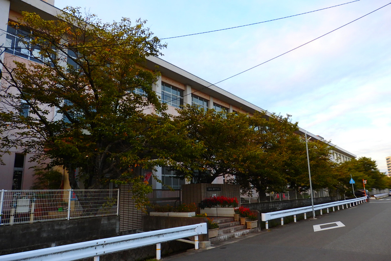 網干中学校まで51m (徒歩1分) 写真22