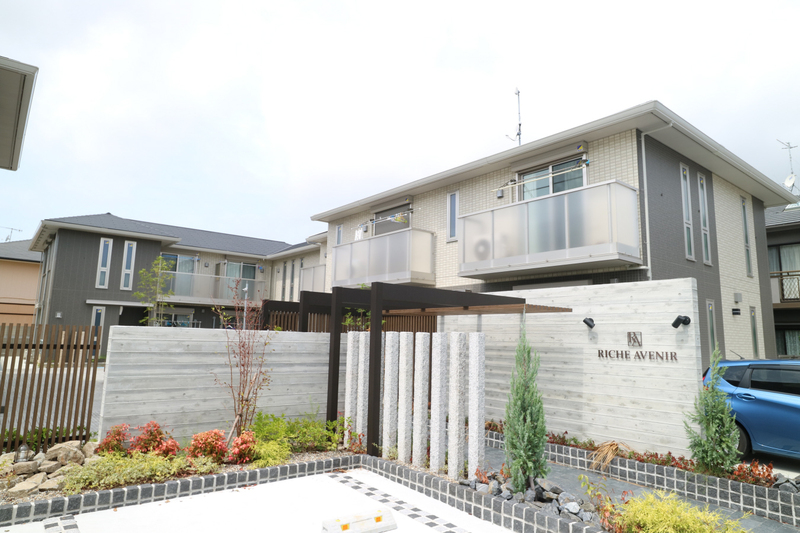 リッシュ・アヴニールＢ棟