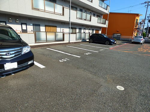 駐車場 写真12