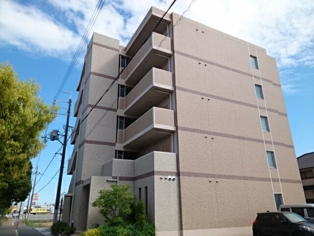 物件番号:1057251885 人気のオートロック付きＲＣ造マンション！システムキッチン完備！設備充実！