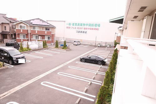 駐車場 写真12