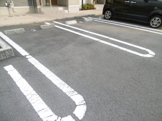 駐車場 写真13