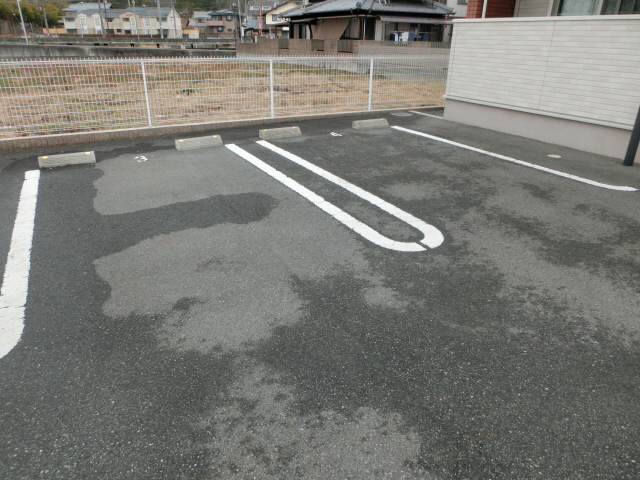 駐車場 写真10