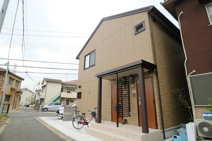 物件番号:1127239456 人気の都市ガスで経済的！システムキッチン完備！インターネット無料！