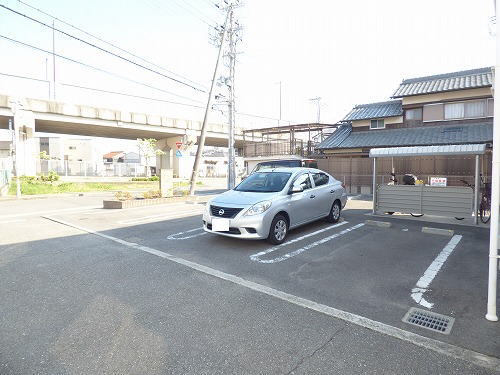 駐車場 写真7