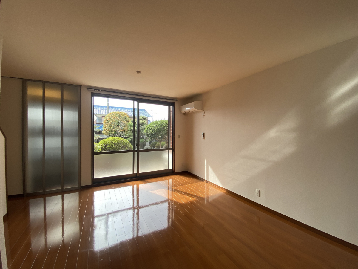 居室 写真8