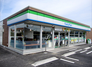 ファミリーマートまで120m (徒歩2分) 写真25