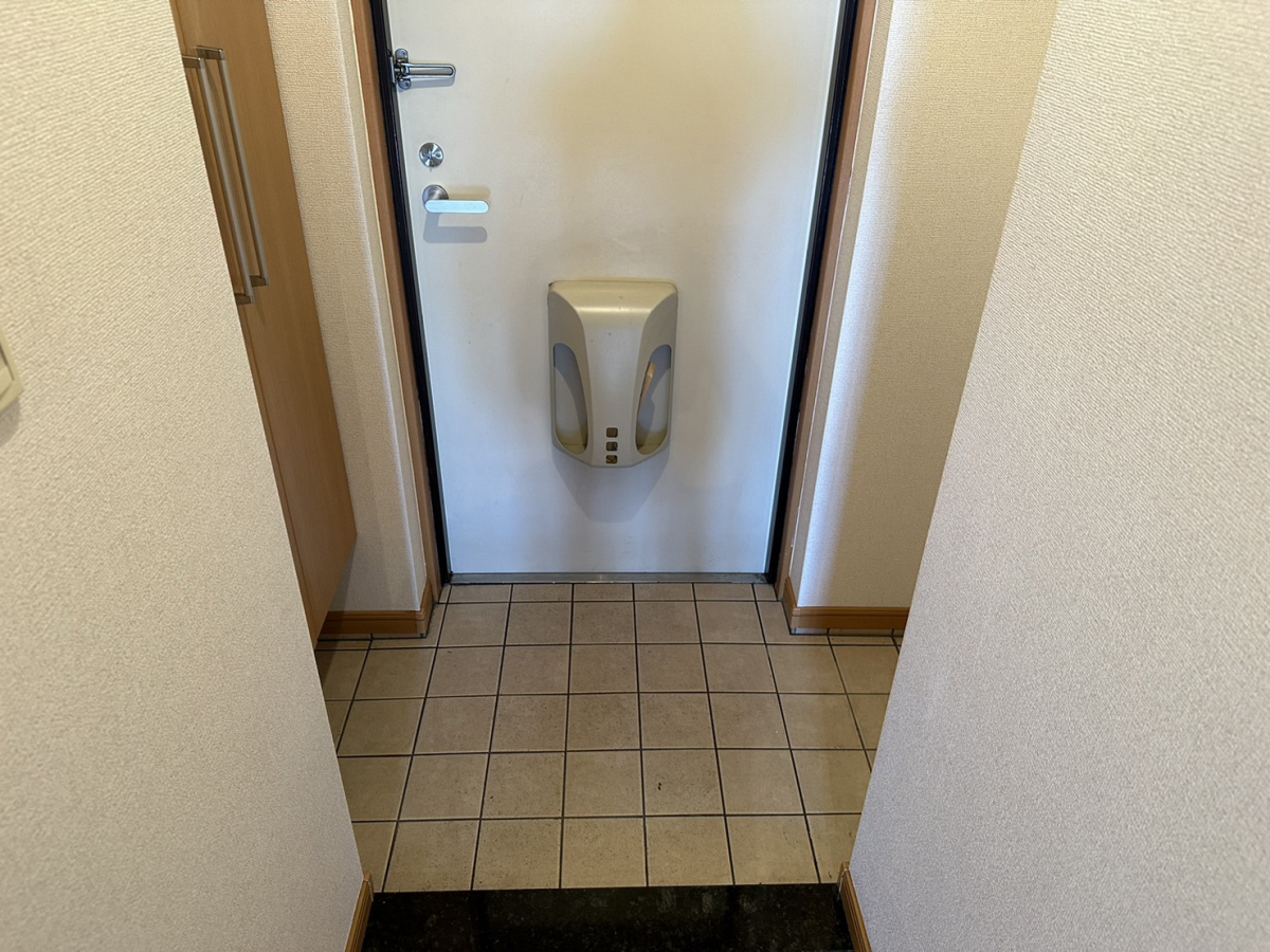 玄関 写真7