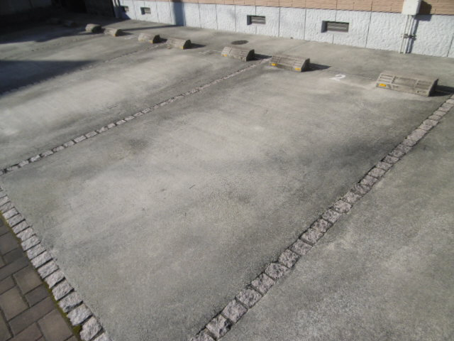 駐車場 写真13