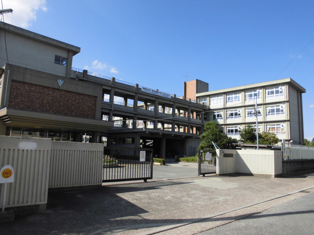 加古川小学校まで560m (徒歩7分) 写真21