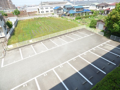 駐車場 写真12