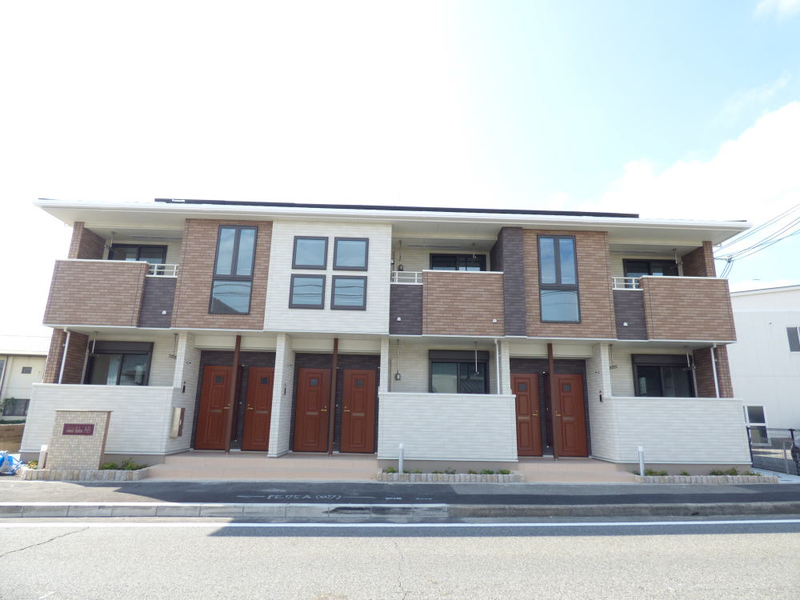 物件番号:1127277583 三木駅徒歩11分、築浅都市ガスハイツ、周辺生活施設多数あり。