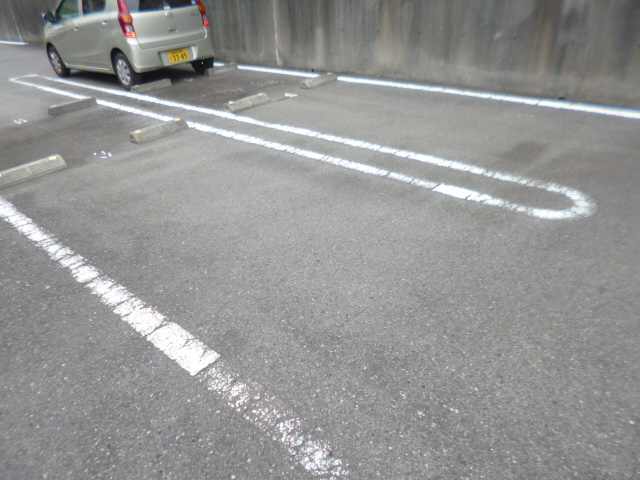 駐車場 写真13