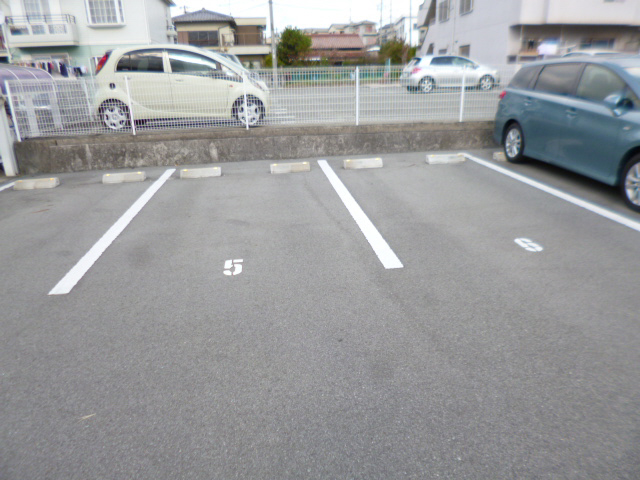 駐車場 写真13