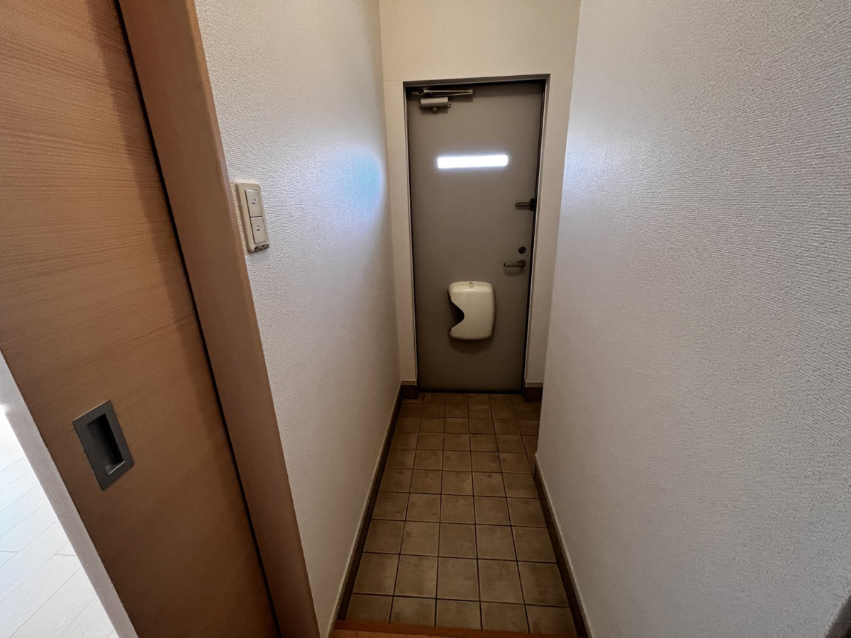 玄関 写真7