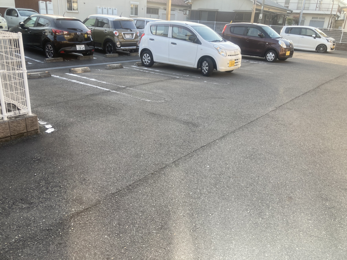 駐車場 写真10