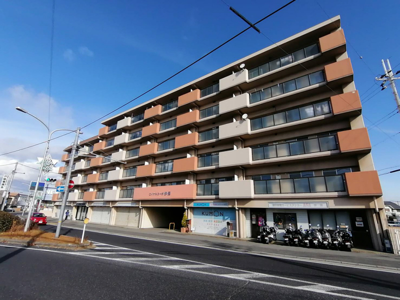 ロイヤルコーポ伊保
