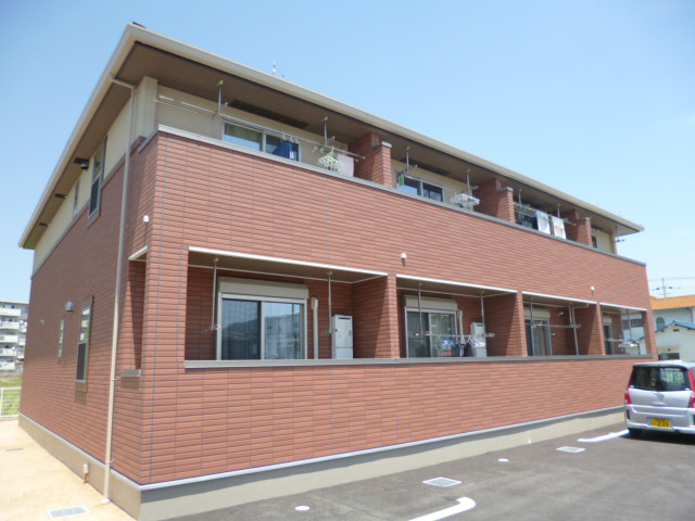 メゾン ロングフィールド